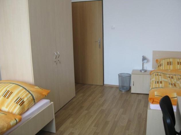 Uninova Hostel บราติสลาวา ห้อง รูปภาพ
